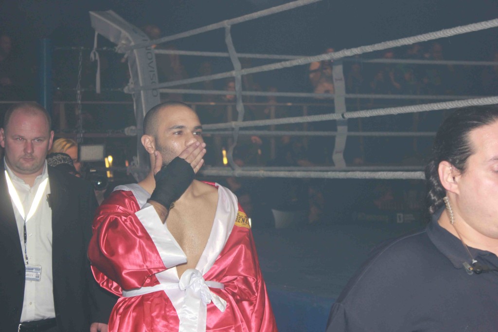 Giuseppe Grasso durante la parata d'accesso al ring.