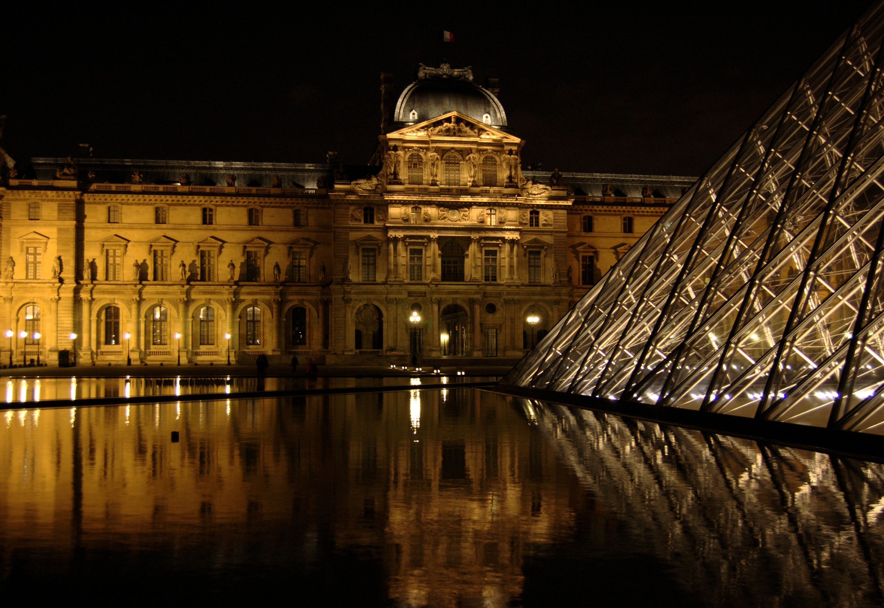 Louvre_01