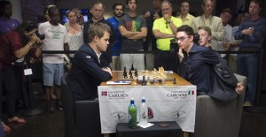 L'ultima uscita pubblica di Carlsen risale ai primi di settembre: a Saint Louis si é classificato secondo dietro a Fabiano Caruana.