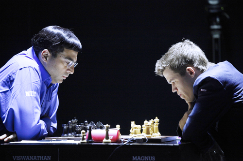 Carlsen-Anand IV del match. Foto di Anastasia Karlovich.